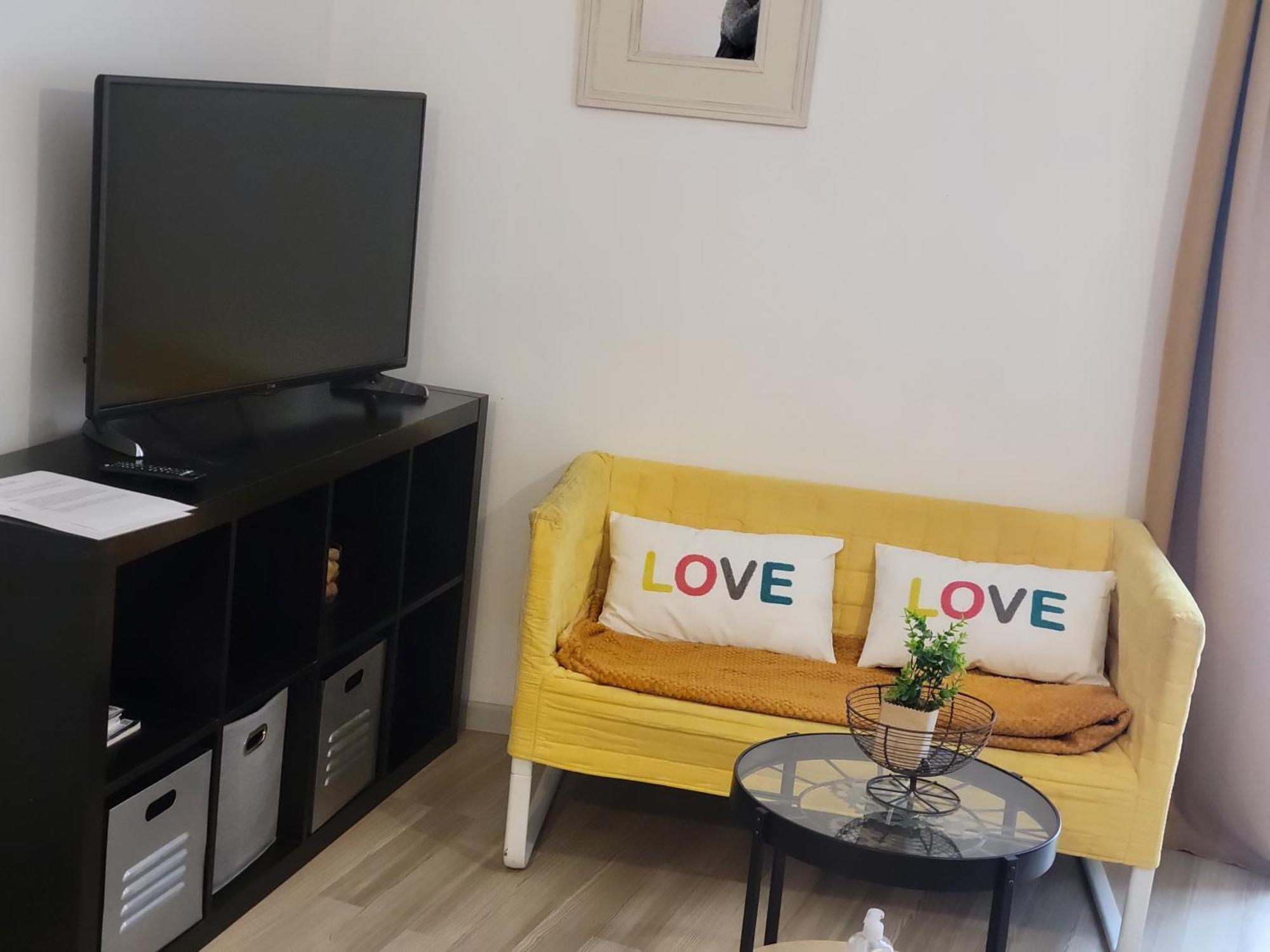Studio Au Coeur De Viviers ภายนอก รูปภาพ